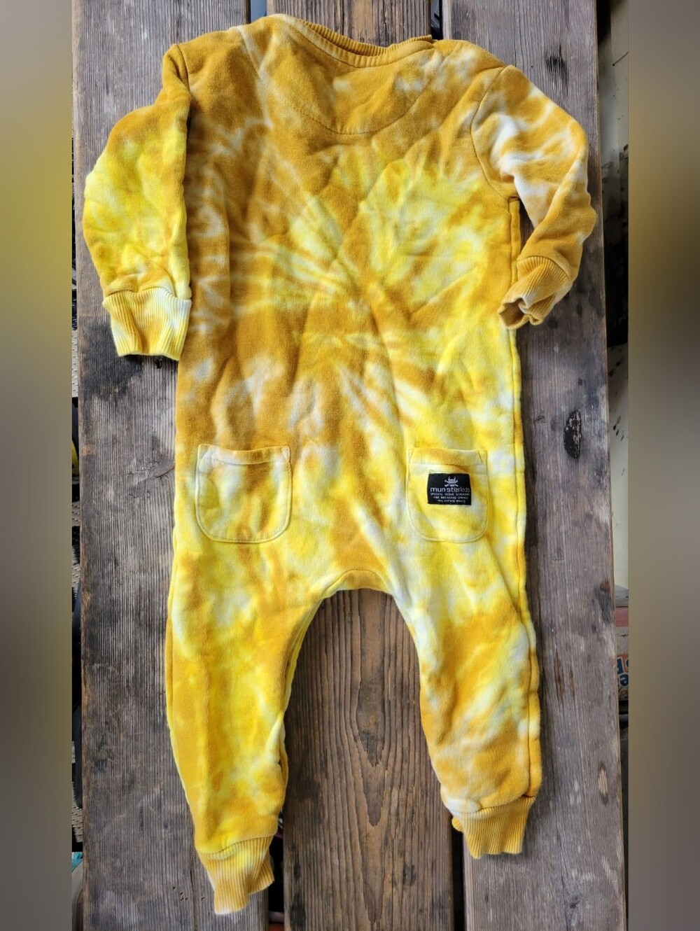 MUNSTER SZ 6-12M VGUC 1pc MUSTARD YELLOW TYE DUE soft sweatshirt coverall outfit